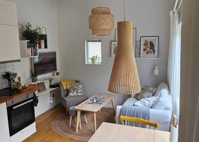 Tiny Grey House With Loft, 15 Min From City Center